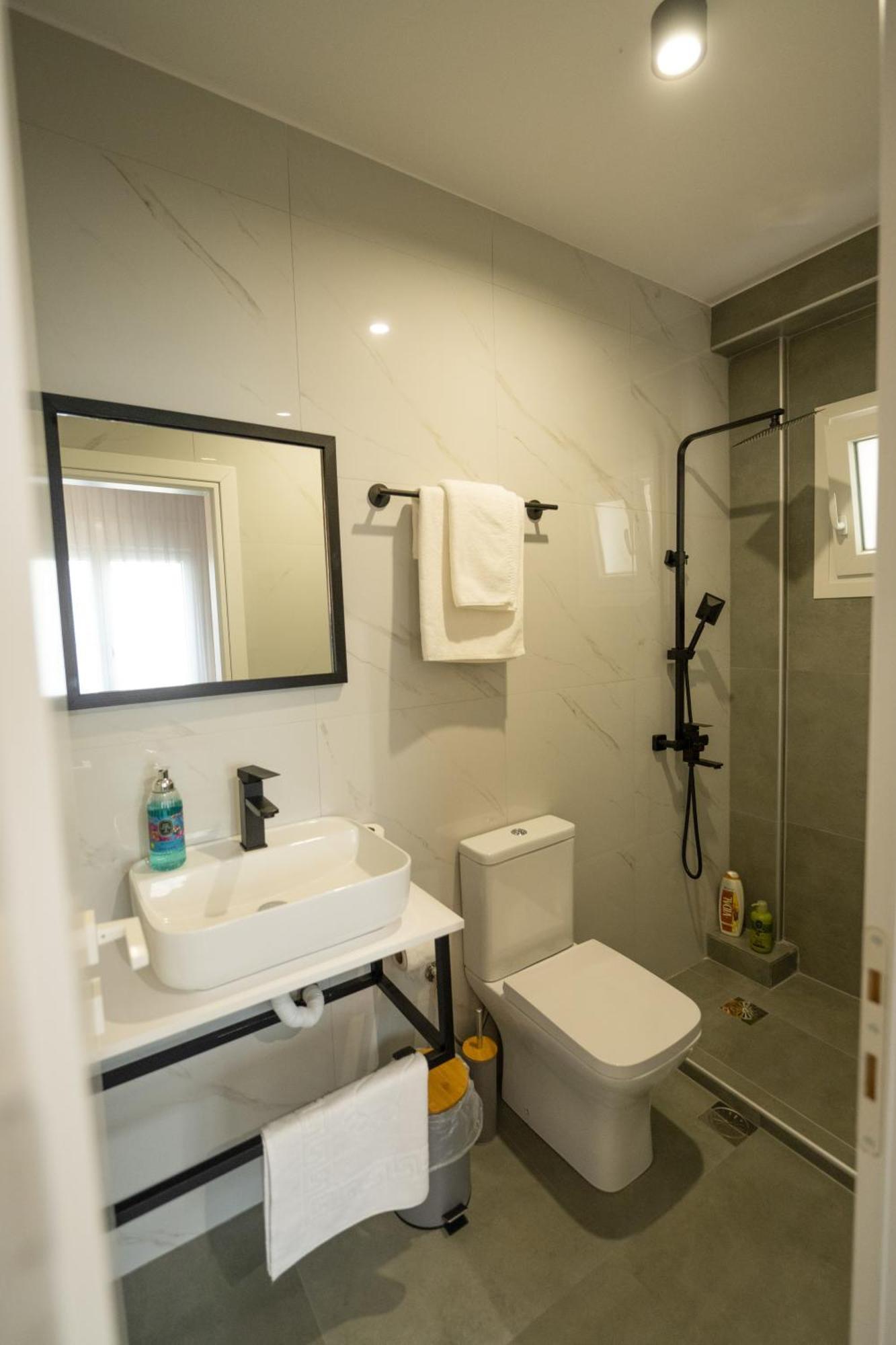 Themis Urban Stay Komotiní Extérieur photo